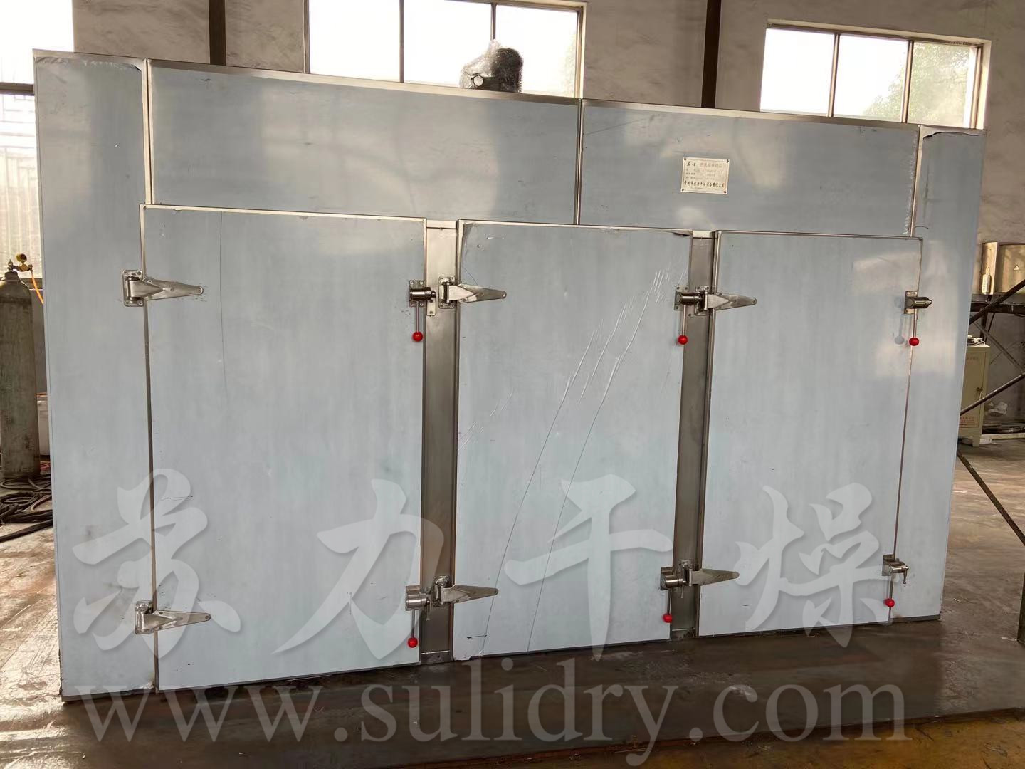 熱風(fēng)循環(huán)烘箱—客訂三型烘箱現(xiàn)已成功發(fā)貨，并順利到達(dá)客戶單位！